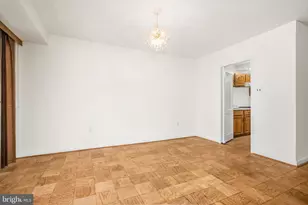 4201 Cathedral Ave NW, Washington, DC 20016 - Photo 15