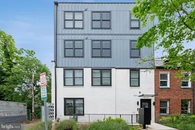 1019 17th Place NE #103, Washington, DC 20002 - Photo 3