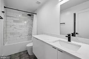 1019 17th Pl NE, Washington, DC 20002 - Photo 13