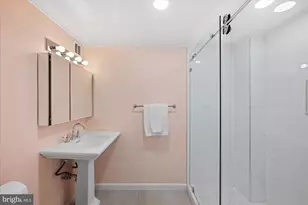 4100 Cathedral Ave NW, Washington, DC 20016 - Photo 27
