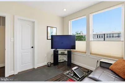813 Delafield Place NW, Washington, DC 20011 - Photo 17