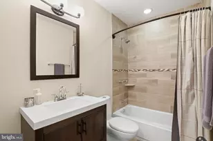 813 Delafield Pl NW, Washington, DC 20011 - Photo 27