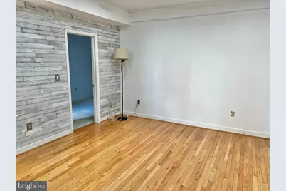 1321 Fairmont Street NW #304, Washington, DC 20009 - Photo 5