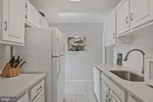 5410 Connecticut Ave NW, Washington, DC 20015 - Photo 11