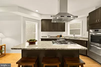 760 Gresham Place NW, Washington, DC 20001 - Photo 17