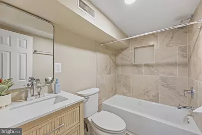 916 Shepherd Street NW, Washington, DC 20011 - Photo 45