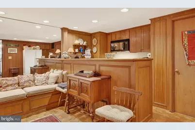 2260 48th Street NW, Washington, DC 20007 - Photo 11