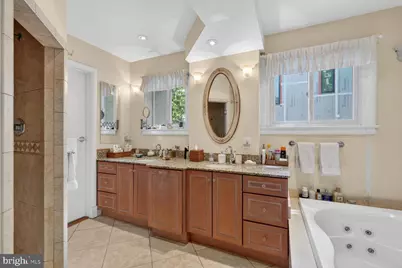 2260 48th Street NW, Washington, DC 20007 - Photo 29