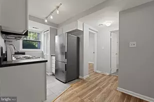 1627 Massachusetts Ave SE, Washington, DC 20003 - Photo 15