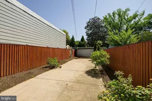 1123 7th St NE, Washington, DC 20002 - Photo 35