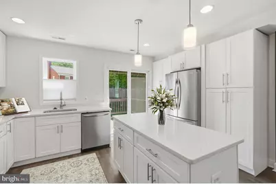 4608 Bass Place SE, Washington, DC 20019 - Photo 5