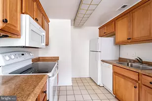 2114 N St NW, Washington, DC 20037 - Photo 15