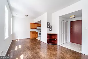 2114 N St NW, Washington, DC 20037 - Photo 5