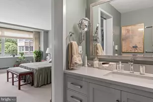 4101 Cathedral Ave NW, Washington, DC 20016 - Photo 29