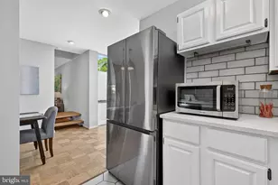 385 O St SW, Washington, DC 20024 - Photo 7