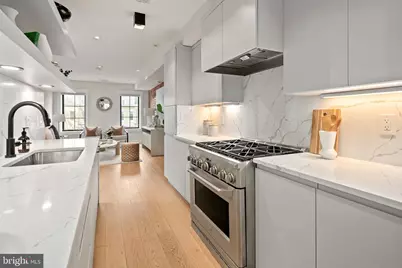 330 16th Street SE #2, Washington, DC 20003 - Photo 7