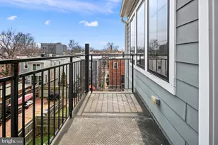330 16th St SE, Washington, DC 20003 - Photo 27
