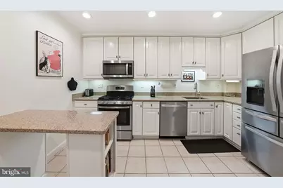 4100 Cathedral Avenue NW #820, Washington, DC 20016 - Photo 13