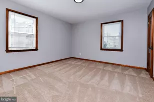 613 Hamlin St NE, Washington, DC 20017 - Photo 11
