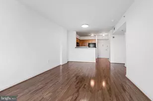 1000 New Jersey Ave SE, Washington, DC 20003 - Photo 5