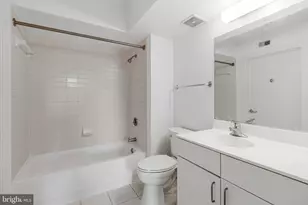 1000 New Jersey Ave SE, Washington, DC 20003 - Photo 15