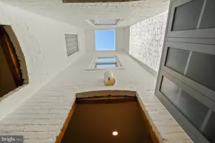 822 11th St NE, Washington, DC 20002 - Photo 7