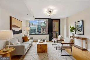 912 F St NW, Washington, DC 20004 - Photo 1