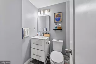 2145 California St NW, Washington, DC 20008 - Photo 17