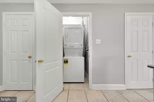1819 1st St NW, Washington, DC 20001 - Photo 31