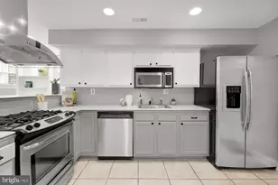 1819 1st St NW, Washington, DC 20001 - Photo 17