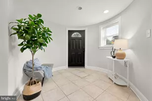 1819 1st St NW, Washington, DC 20001 - Photo 5