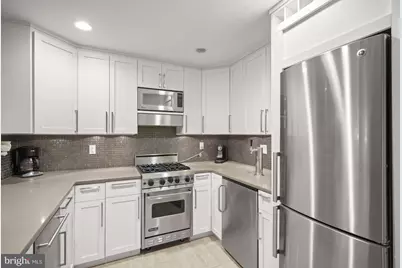 1716 Q Street NW, Washington, DC 20009 - Photo 29