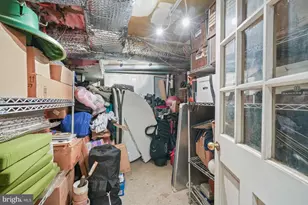 1716 Q St NW, Washington, DC 20009 - Photo 35