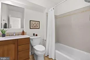 1307 T St NW, Washington, DC 20009 - Photo 9