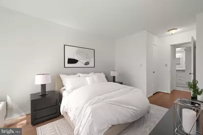 2320 Wisconsin Avenue NW #207, Washington, DC 20007 - Photo 9