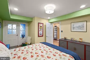 1335 Harvard St NW, Washington, DC 20009 - Photo 15