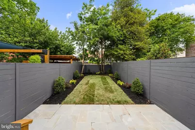 324 5th Street SE, Washington, DC 20003 - Photo 41