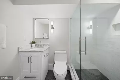 324 5th Street SE, Washington, DC 20003 - Photo 33
