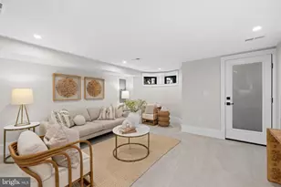 324 5th St SE, Washington, DC 20003 - Photo 29