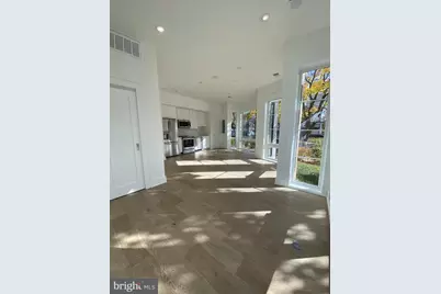 5301 Connecticut Avenue NW #202, Washington, DC 20015 - Photo 1