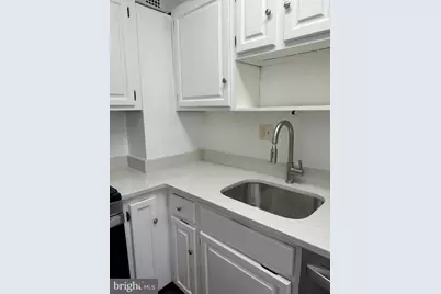 1545 18th Street NW #416, Washington, DC 20036 - Photo 3