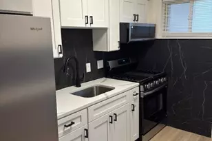 4253 Brooks St NE, Washington, DC 20019 - Photo 5