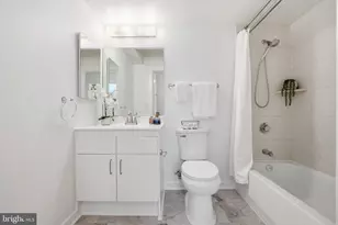 1000 New Jersey Ave SE, Washington, DC 20003 - Photo 15