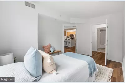 1000 New Jersey Avenue SE #511, Washington, DC 20003 - Photo 19