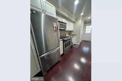 26 17th Street SE #26, Washington, DC 20003 - Photo 17