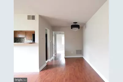 709 Brandywine Street SE #302, Washington, DC 20032 - Photo 3