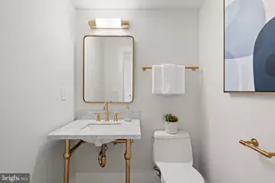533 6th St SE, Washington, DC 20003 - Photo 9