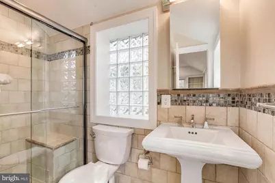 3233 Stephenson Place NW, Washington, DC 20015 - Photo 17