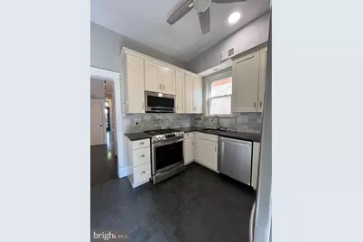547 4th Street SE #UPPER LEVEL, Washington, DC 20003 - Photo 5