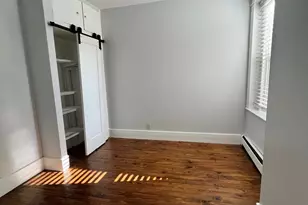 547 4th St SE, Washington, DC 20003 - Photo 9